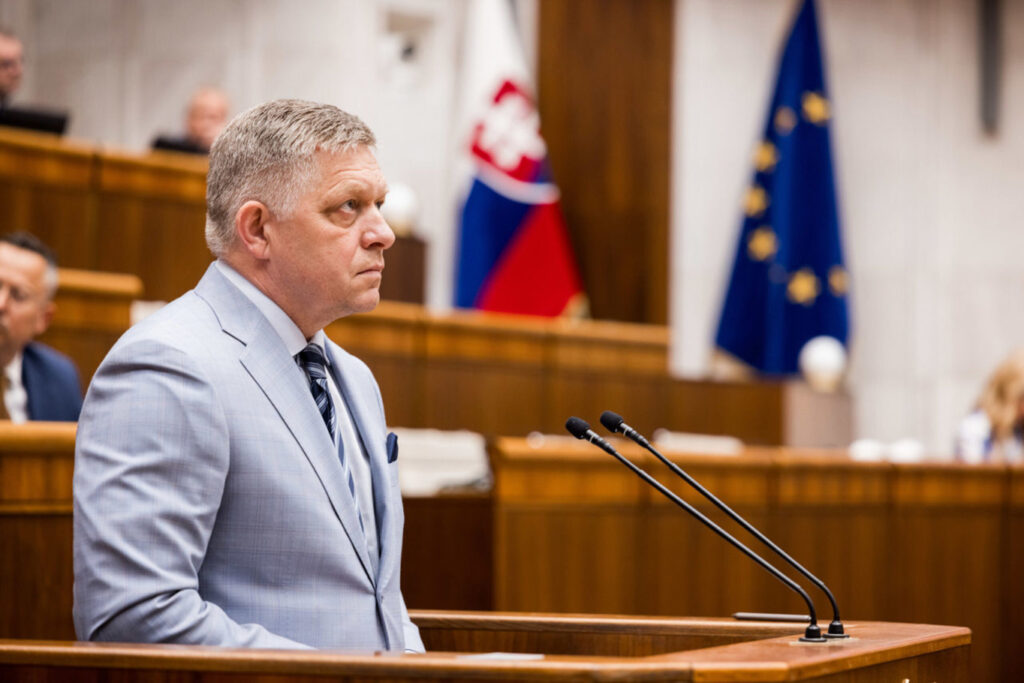 Роберт Фіцо