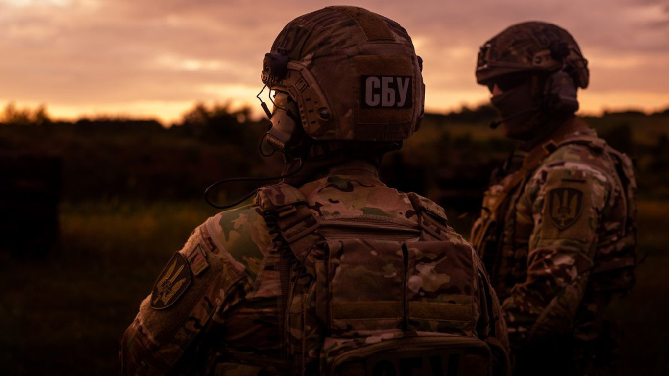 співробітники СБУ