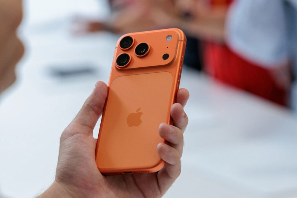 айфон Apple