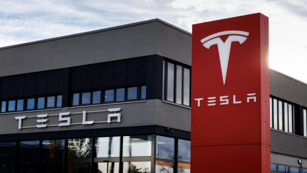 Tавтомобільний салон esla