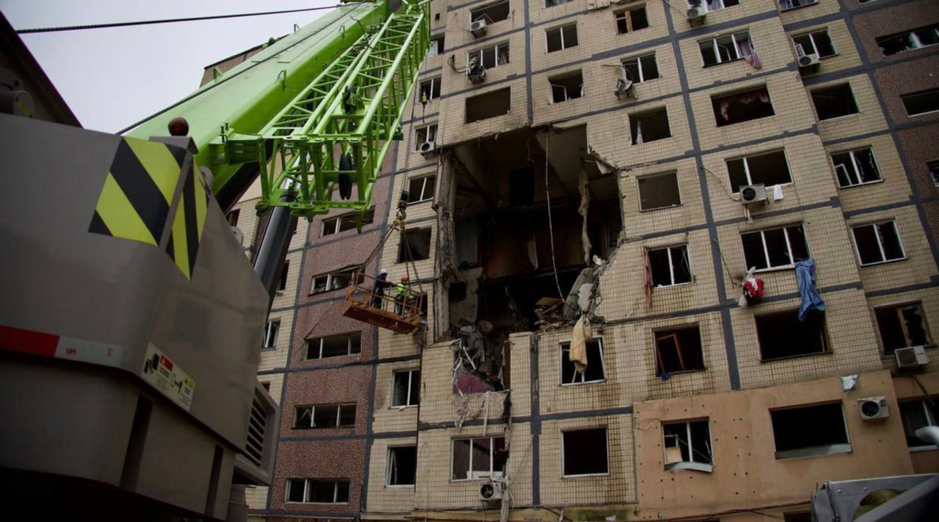 пошкоджений будинок