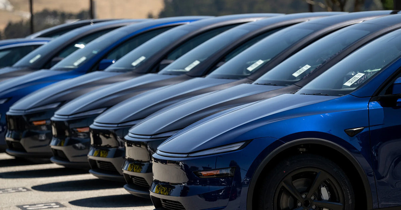 автомобілі Tesla