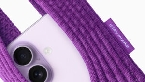 Apple представила “авоську” для iPhone за 150 доларів