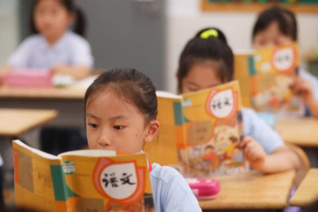 китайські школяри