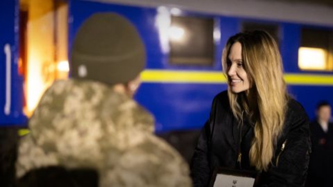 Анджеліна Джолі