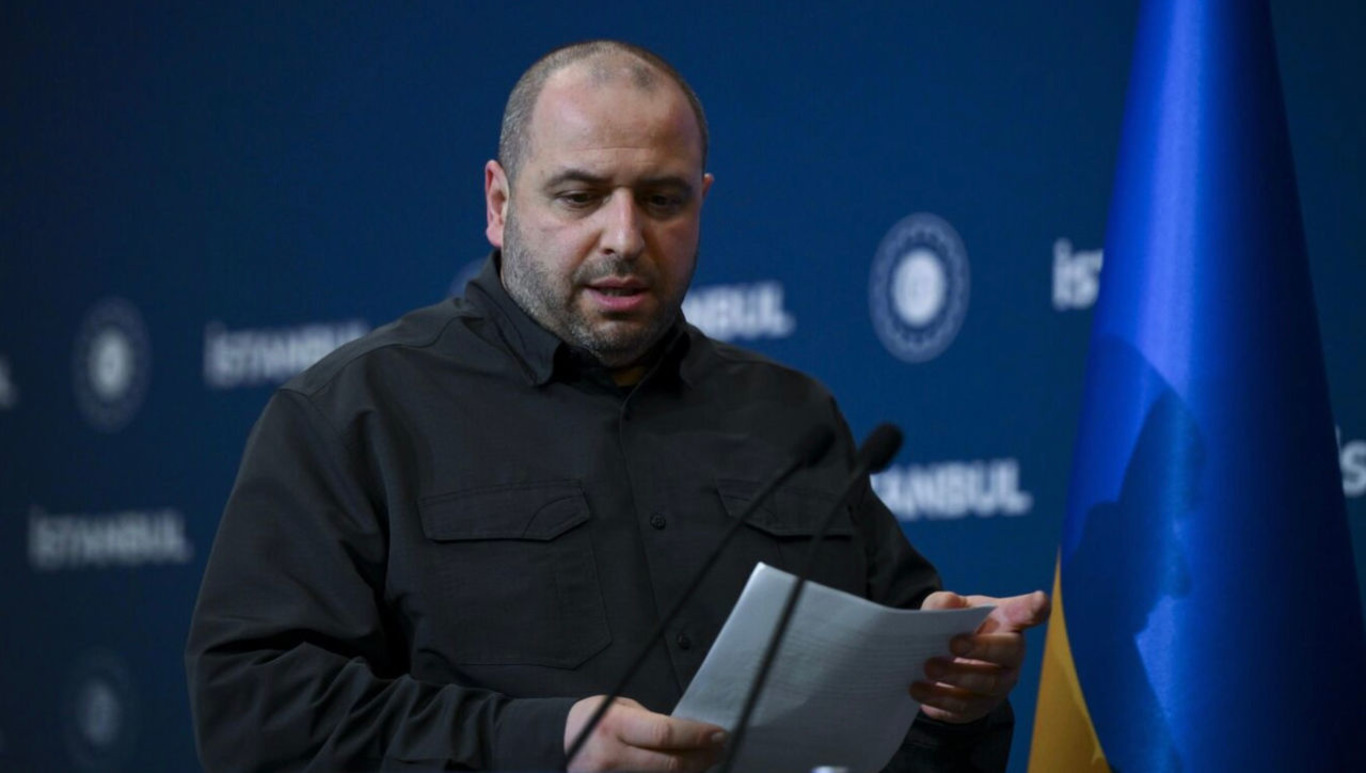 Рустам Умєров