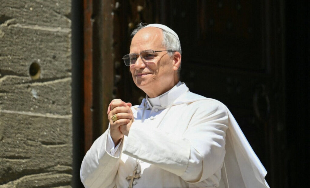 Папа Римський Лев XIV