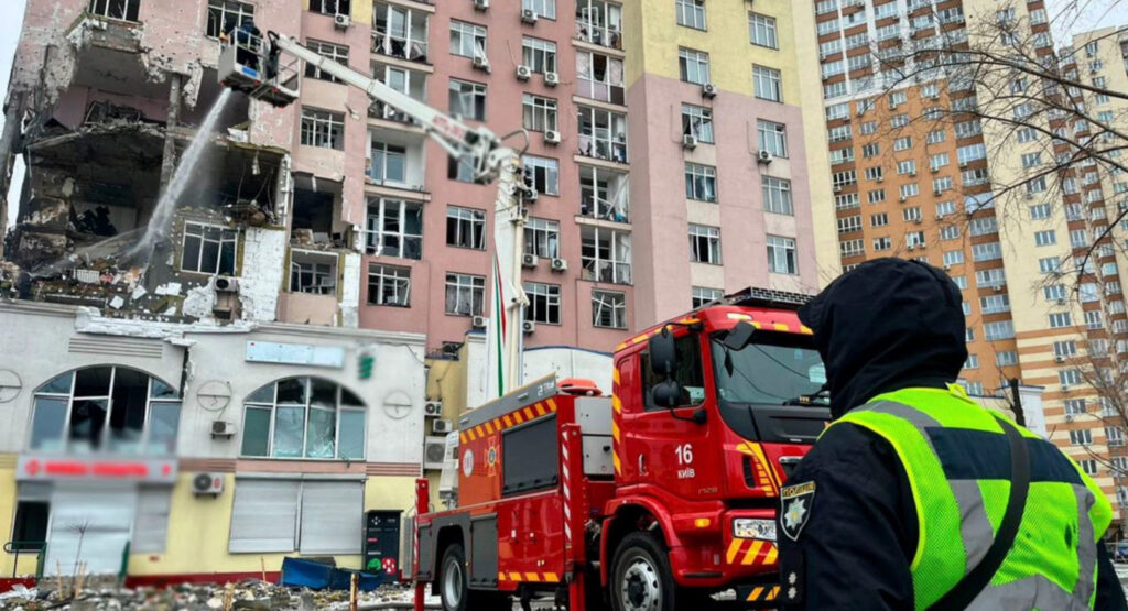 пошкоджений будинок