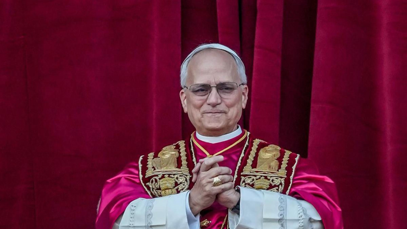 Папа Римський Лев XIV