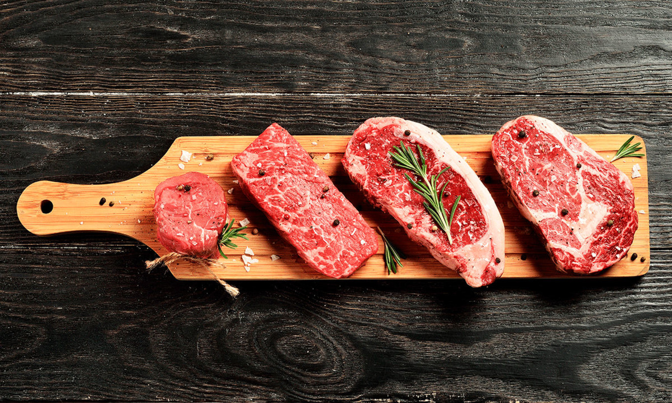 шматки яловичини