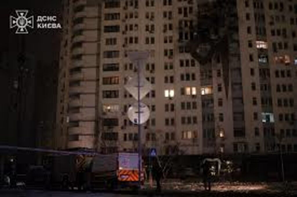 пошкоджений будинок