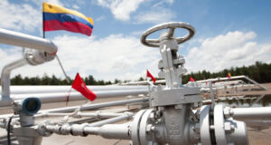 Індія може відновити закупівлю нафти у Венесуели за згодою США