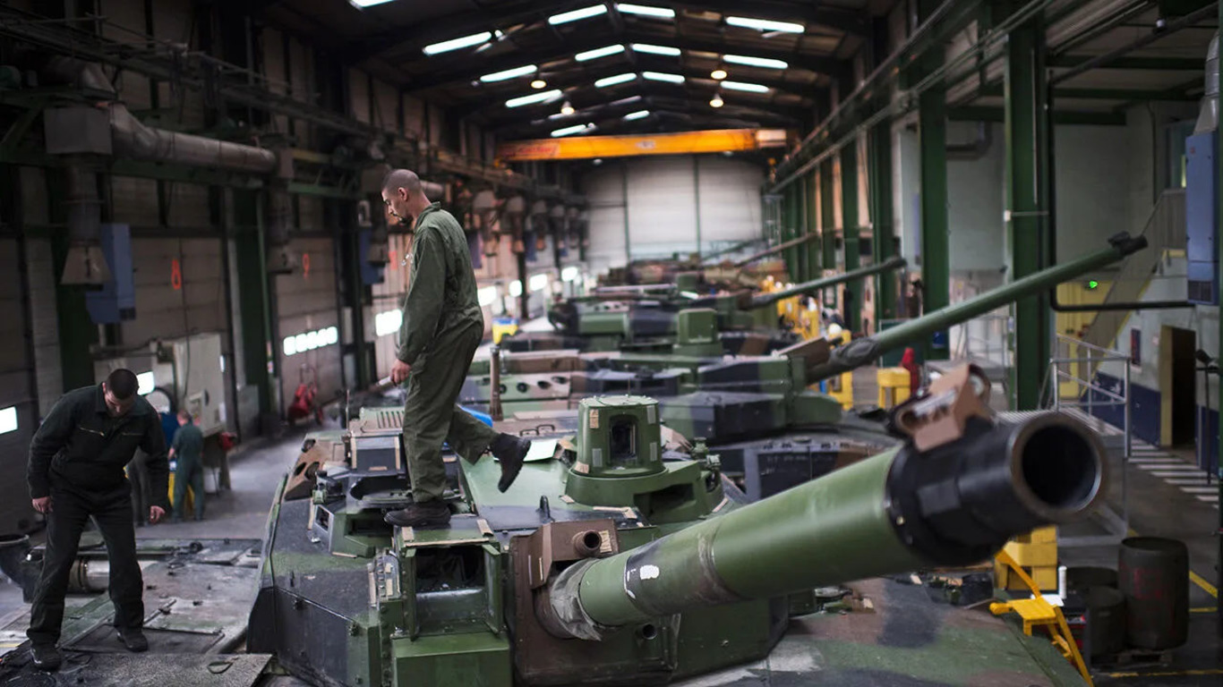 цех зі зброєю