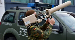 Парламент Німеччини дозволив військовим збивати невідомі дрони