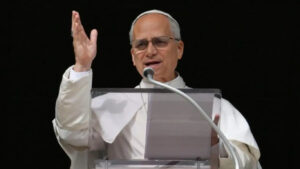 Папа Римський виступив із закликом назавжди заборонити повітряні бомбардування