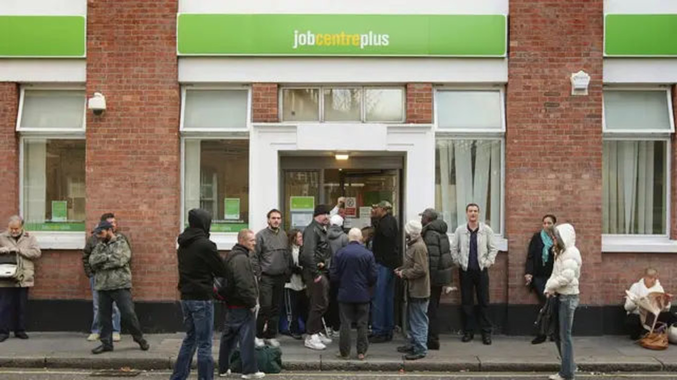 молодь у Британії