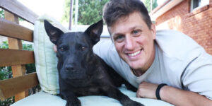 Австралієць за допомогою ШІ створив вакцину від раку для свого собаки