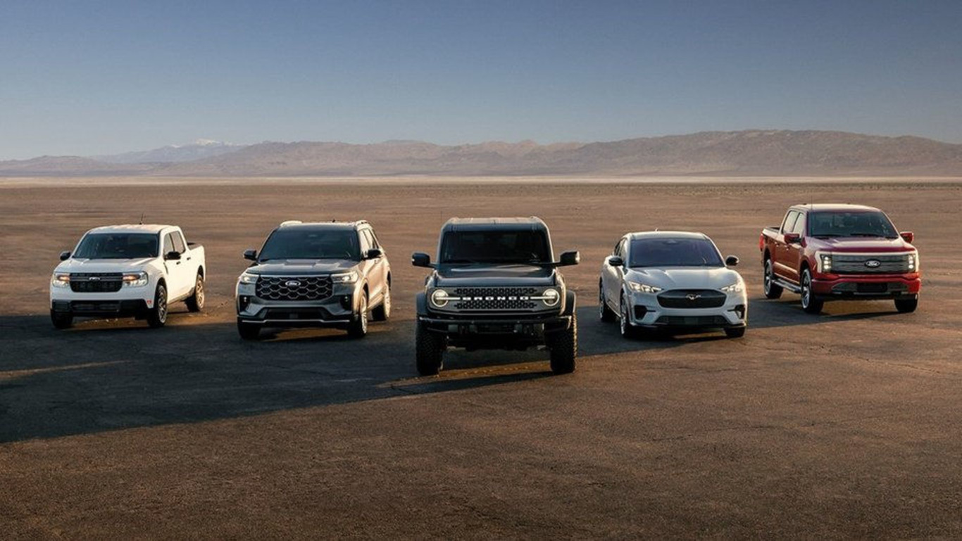 автомобілі Ford