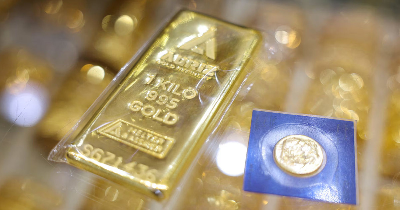 злиток золота