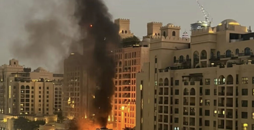 пошкоджений готель