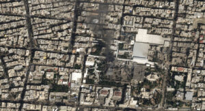 На резиденцію Хаменеї скинули 30 бомб