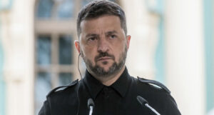 Зеленський: Затяжна війна на Близькому Сході може відвернути увагу США від України