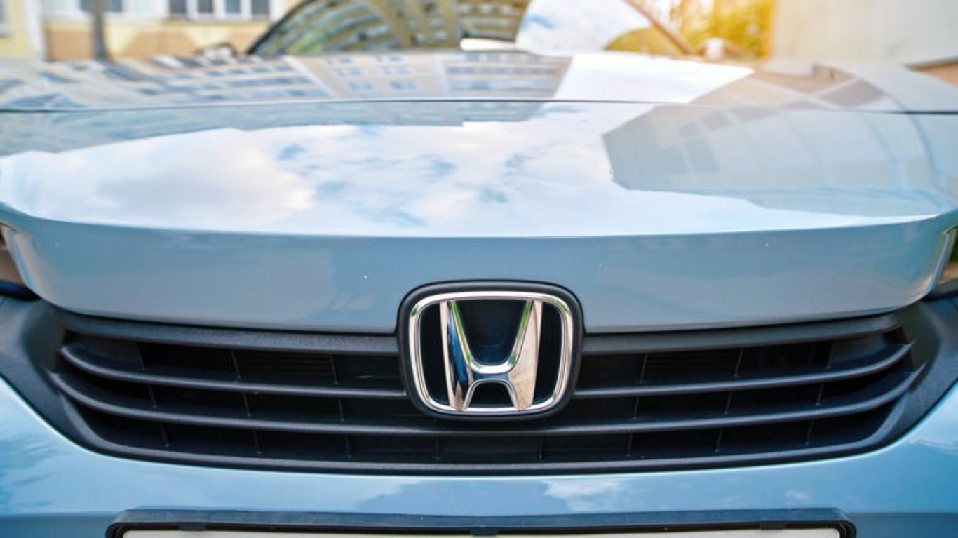 автомобіль Honda