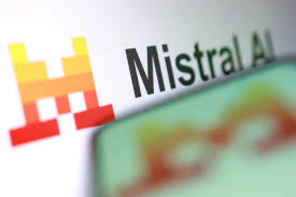 логотип французьского ШІ Mistral AI