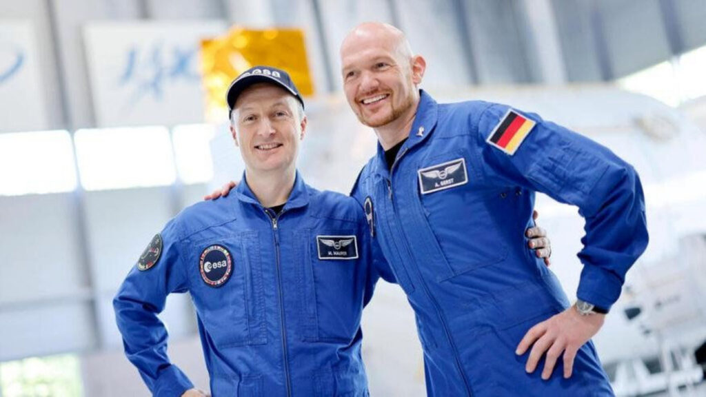 астронавти