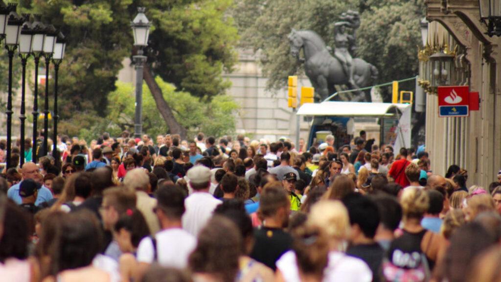 люди на вулиці