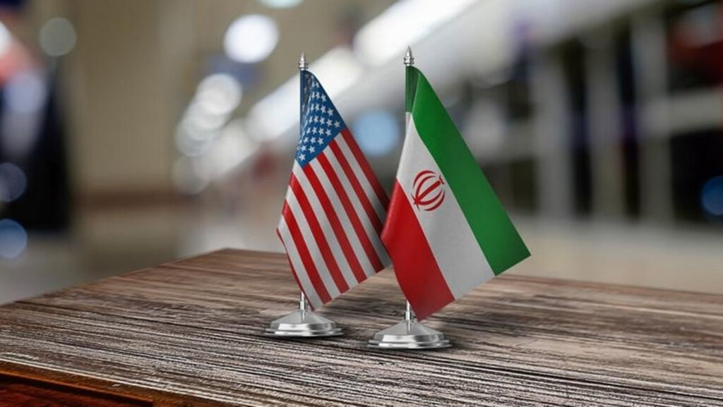 прапори США та Ірану