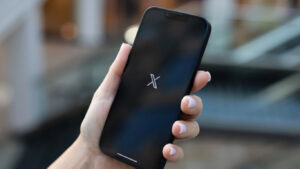 Ілон Маск запускає месенджер XChat