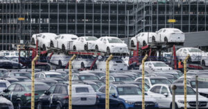 Автовиробники в ЄС зазнали збитків на понад €8 млрд через мита Трампа