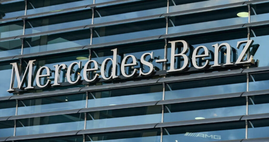 логотип Mercedes-Benz