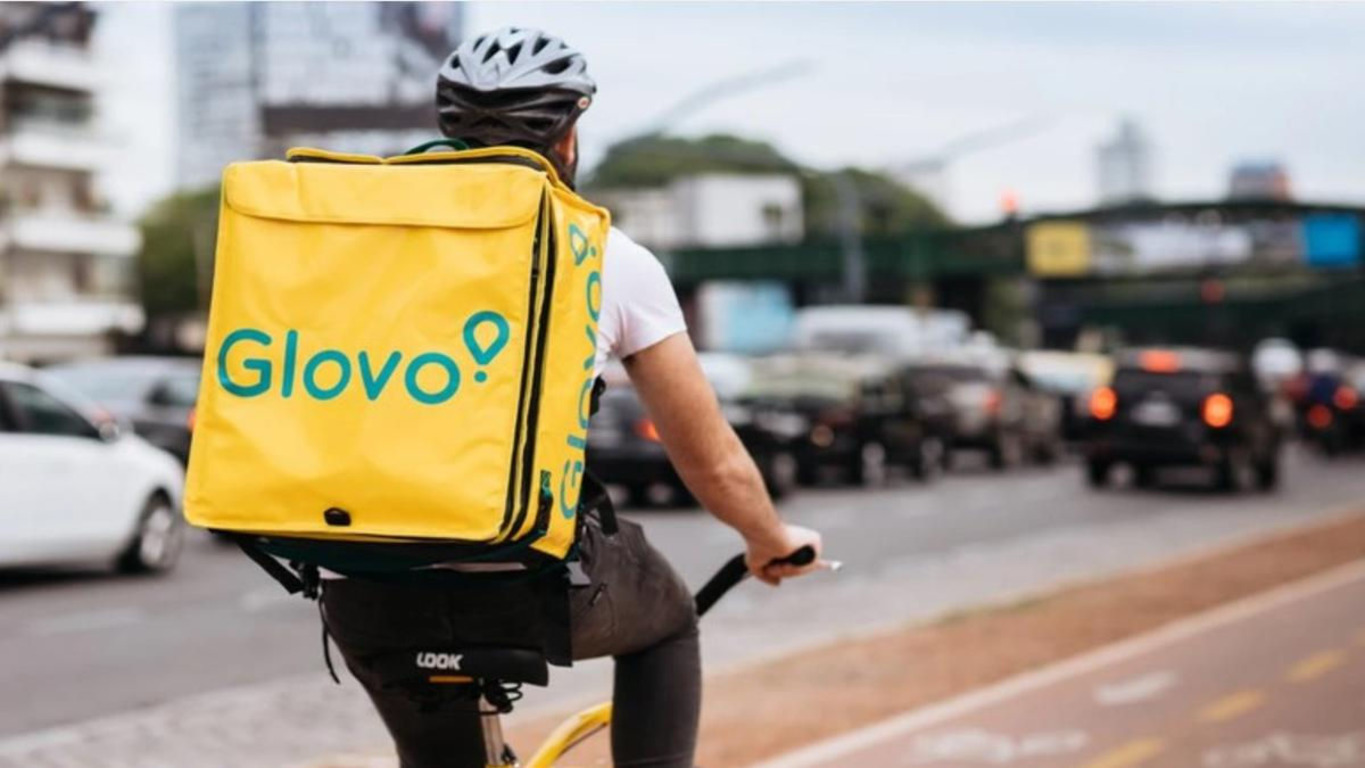 кур'єр Glovo