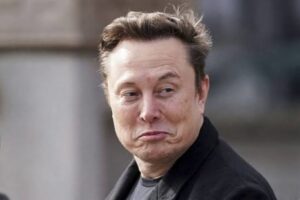 Ілон Маск знову став трильйонером: акції SpaceX і Tesla підняли його стан до $1 трлн