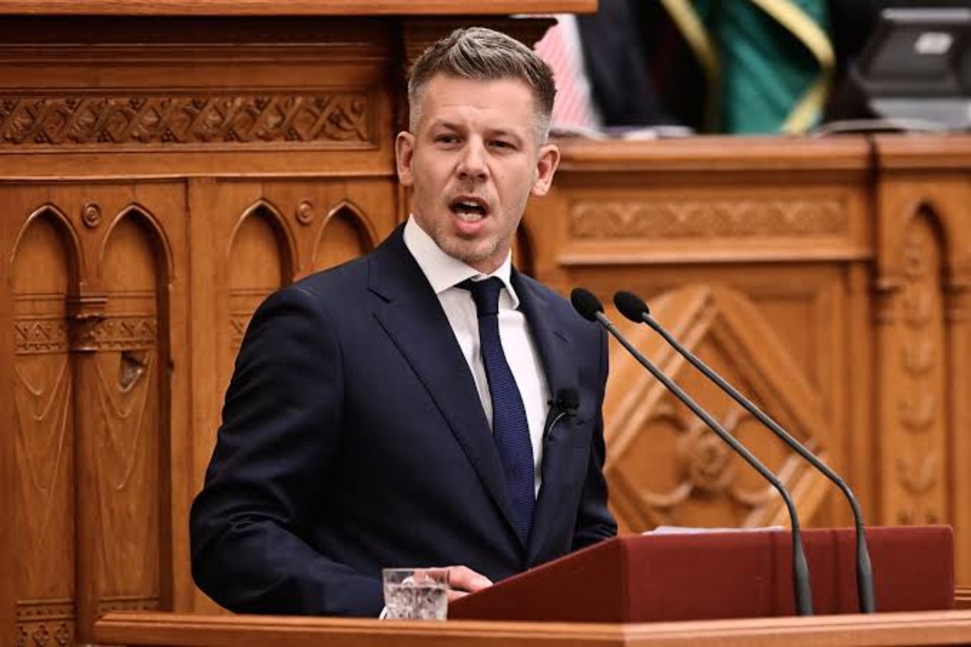прем'єр Угорщини Мадьар