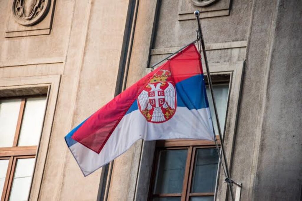 прапор Сербії