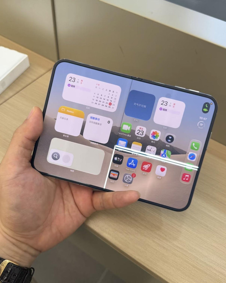 iPhone Duo